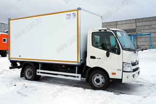HINO 300 XZU710L-HKFRPW3 Изотермический фургон грузовик