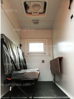 АРОК КамАЗ 43118-46 с грузовой платформой и КМУ ИМ-50