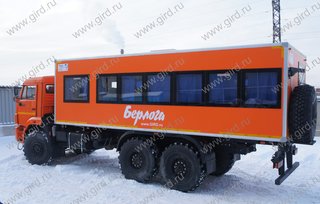 Вахтовый автобус "Берлога" 58498Е на базе КамАЗ 43118 (28 мест)