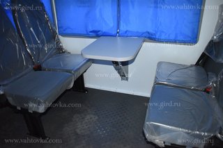 Вахтовый автобус с КМУ ИМ-20 на шасси Камаз 43118-3027-48