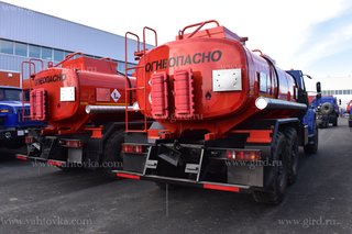 АТЗ-11 (2 отсека) на шасси Урал NEXT4320