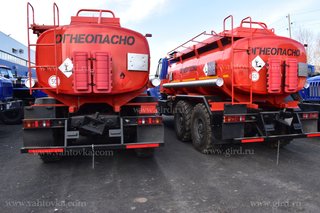 АТЗ-11 (2 отсека) на шасси Урал NEXT4320