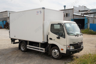 HINO 300 XZU640L-HKMMPW3 Изотермический фургон