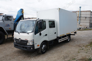 HINO 300 XZU720L-QKFRPW3  Изотермический фургон 