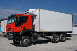 IVECO-AMT Trakker ADAT380T42WH Изотермический фургон