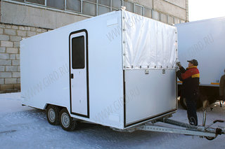 Cборный изотермический фургон на шасси прицепа Knott