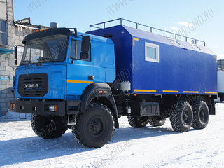 Транспортно бытовой автомобиль Урал-4320-4951-82М 