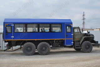 26 местный вахтовый автобус Урал 4320