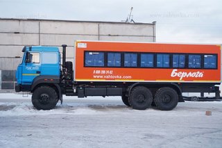 Вахтовый автобус Урал 4320-4972-80 (32 места)