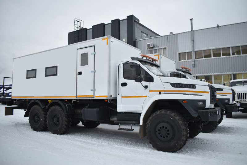 2 передвижные столовые на шасси УРАЛ NEXT 