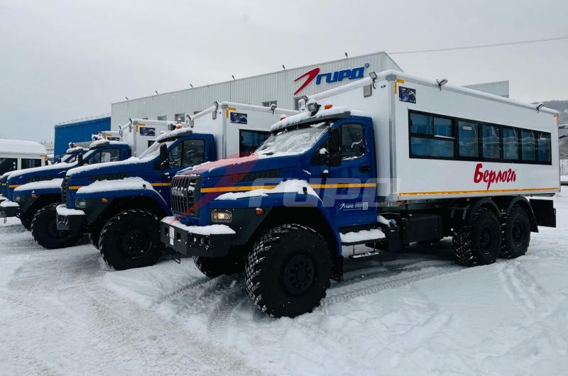 14 вахтовых автобусов БЕРЛОГА 