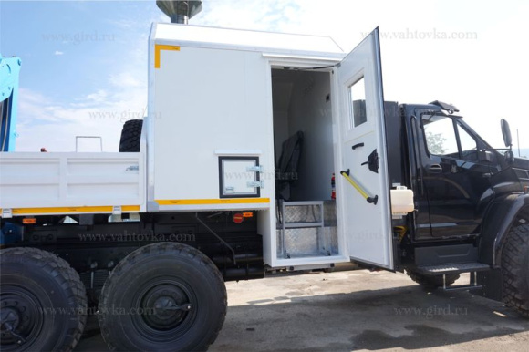 ГПА на шасси Урал Next (метан) с КМУ ИМ-50 5