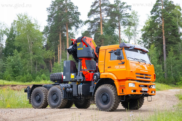 Седельный тягач Камаз 65221 с кму Palfinger РК-40002ЕН-D Седельный тягач Камаз 65221 с кму Palfinger РК-40002ЕН-D