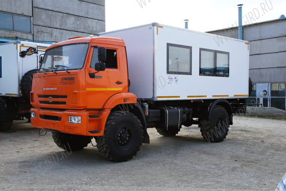 Вахтовый автобус КамАЗ 43502-3036-45 (14 мест) с грузовым отсеком 2