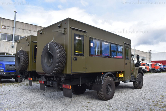 Вахтовый автобус БЕРЛОГА 20 мест на шасси Урал 43206 3