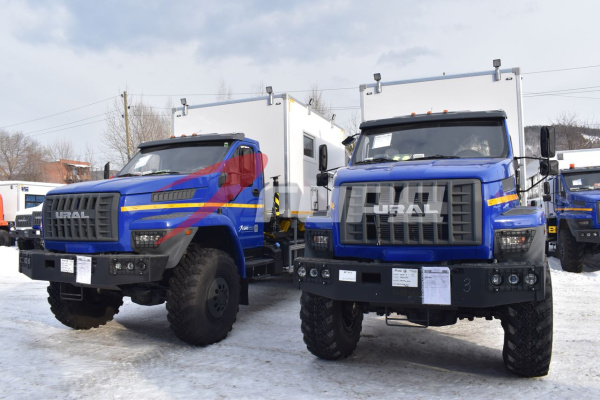 Мастерская с маслораздаточным оборудованием с КМУ ИМ 150 N на шасси УРАЛ NEXT 4320-6952 4