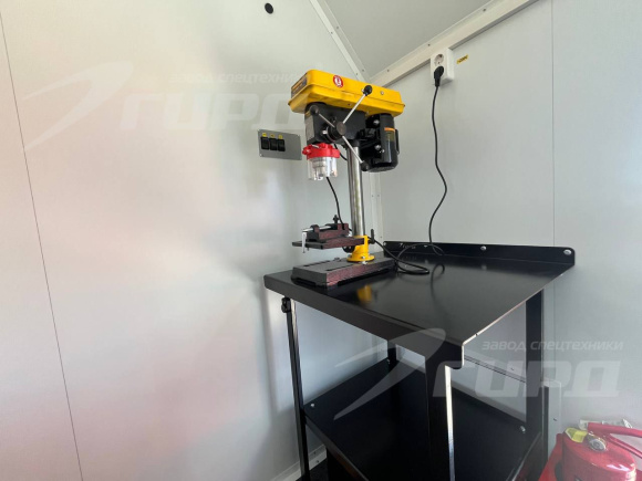 Ремонтно -  эвакуационная мастерская с КМУ ИМ-150 N шасси УРАЛ 4320 