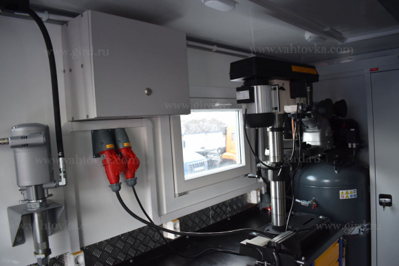 Маслостанция Камаз 43118-23027-50 с КМУ ИМ 95