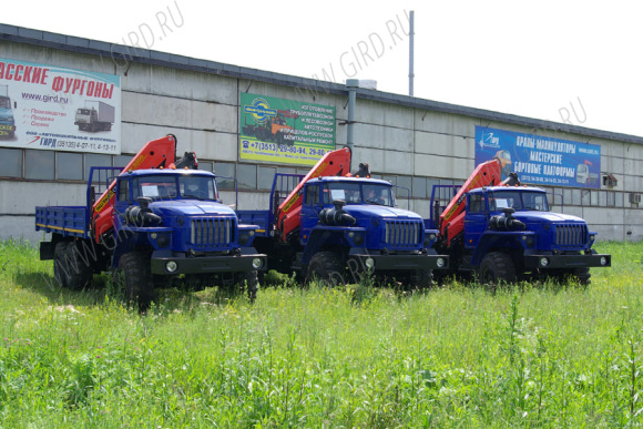 Бортовой автомобиль Урал 4320 с КМУ Palfinger 15500