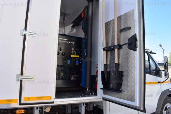 ПАРМ Газон Next с двухрядной кабиной 7