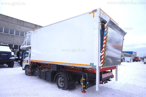 Автолифт на шасси Isuzu NQR 90 L-L 3