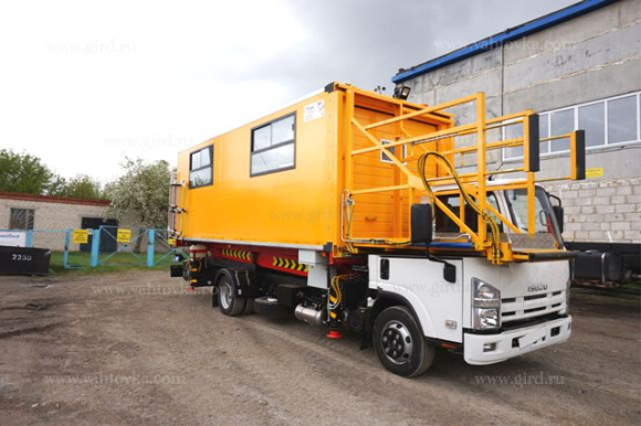 Амбулифт на шасси Isuzu NQR 90 L-L
