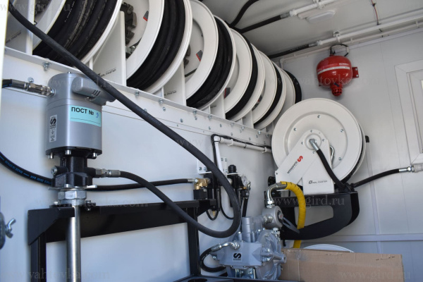 Маслостанция на шасси Камаз 43118 Маслостанция на шасси Камаз 43118