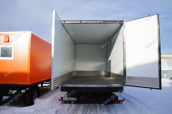 ЗИЛ Изотермический фургон с боковой дверью 7