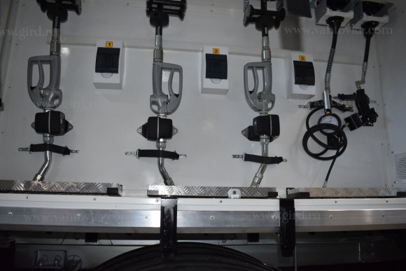 Маслостанция Камаз 43118-23027-50 с КМУ РК 10000А 4