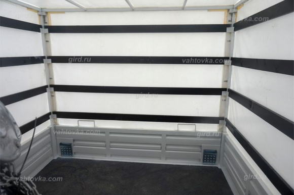 Вахтовый автобус Урал 4320-1912-72М, с двухрядной кабиной и тентованной бортовой платформой 6