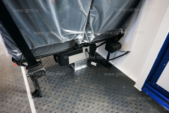 Вахтовый автобус Урал Next с КМУ ИМ-25 12