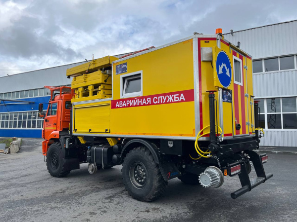 Подъемник самоходный ТСПП-ГИРД на шасси КАМАЗ 43502 Подъемник самоходный ТСПП-ГИРД на шасси КАМАЗ 43502
