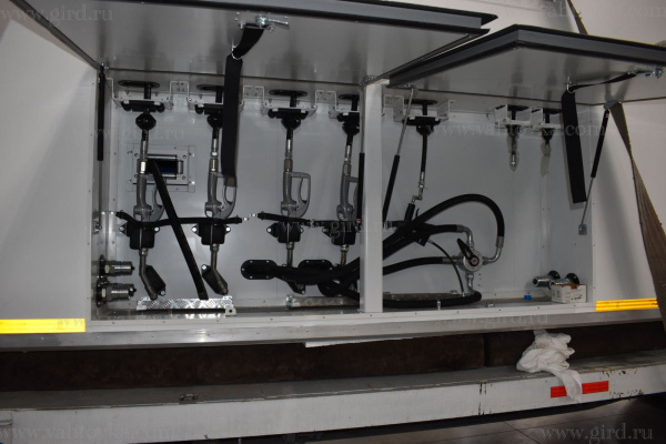 Маслораздаточный комплекс-фургон Маслораздаточный комплекс-фургон