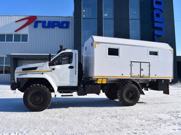 ПАРМ мастерская с пассажирским отсеком на шасси Урал NEXT 43206-6151-71Е5