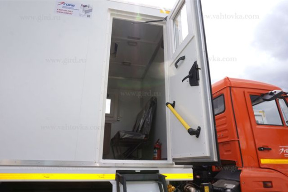 АРОК КамАЗ 43118-3027-46 с КМУ ИМ-150N 5