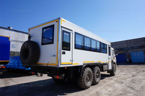 Вахтовый автобус КамАЗ 43118-3017-46 (28 мест) 2