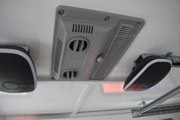 Амбулифт - автолифт на шасси ISUZU NPR 75 L-M 7