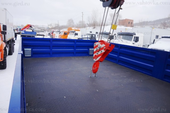 Урал 4320 с КМУ ИТ-180 5