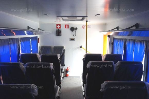 Вахтовый автобус "Берлога" КамАЗ 43118-3027-46 (22 места) 9