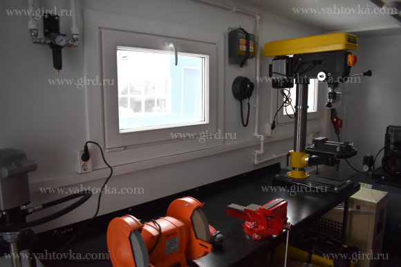 ПАРМ с КМУ ИНМАН ИМ 95 с люлькой на шасси Урал 4320-4972-80Е5 5