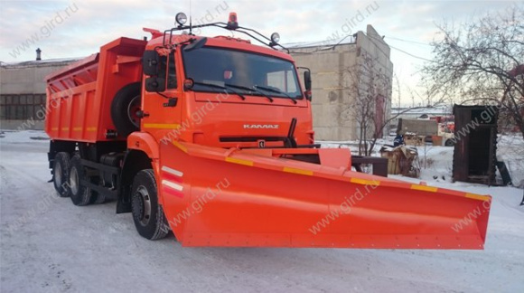 Комбинированная дорожная машина на шасси КамАЗ 65111 8