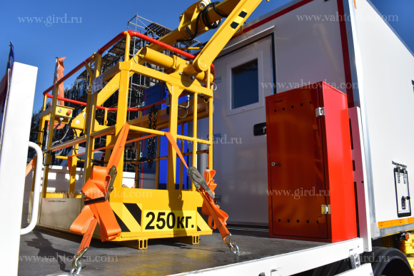 АРОК на шасси Урал 4320 с КМУ ИМ-95 7