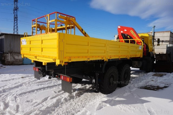 Бортовой автомобиль Урал 4320 с КМУ ИМ-320 4