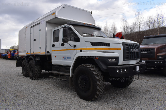 ПАРМ Урал 4320-6982-74 с КМУ PK 4200A