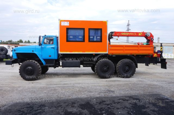 Вахтовый автобус Урал 4320 с КМУ ИТ-80 2