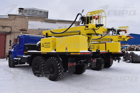 Агрегат заглубления анкеров АЗА-3М на шасси УРАЛ NEXT 5