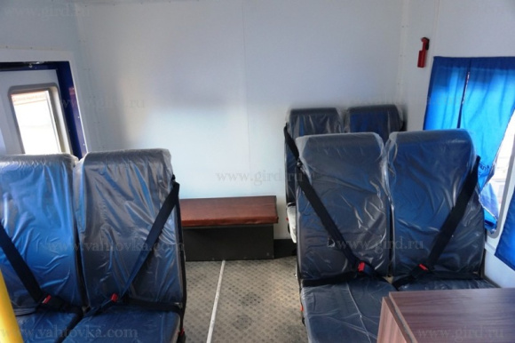 Вахтовый автобус Урал Next (метан), 8 мест с КМУ ИМ-25 6