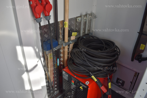 АРОК на шасси Урал 4320 с КМУ ИМ-95 9