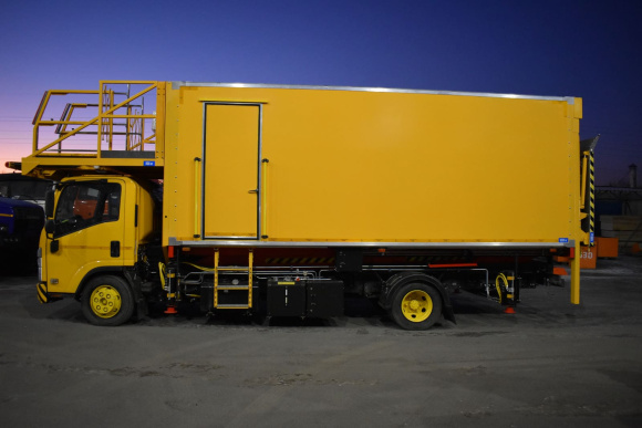 Подъемно-транспортная машина (Автолифт) ISUZU NQR 90 L-M