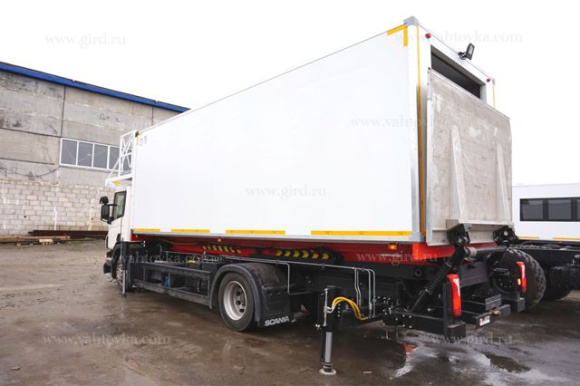 Автолифт на шасси Scania 5